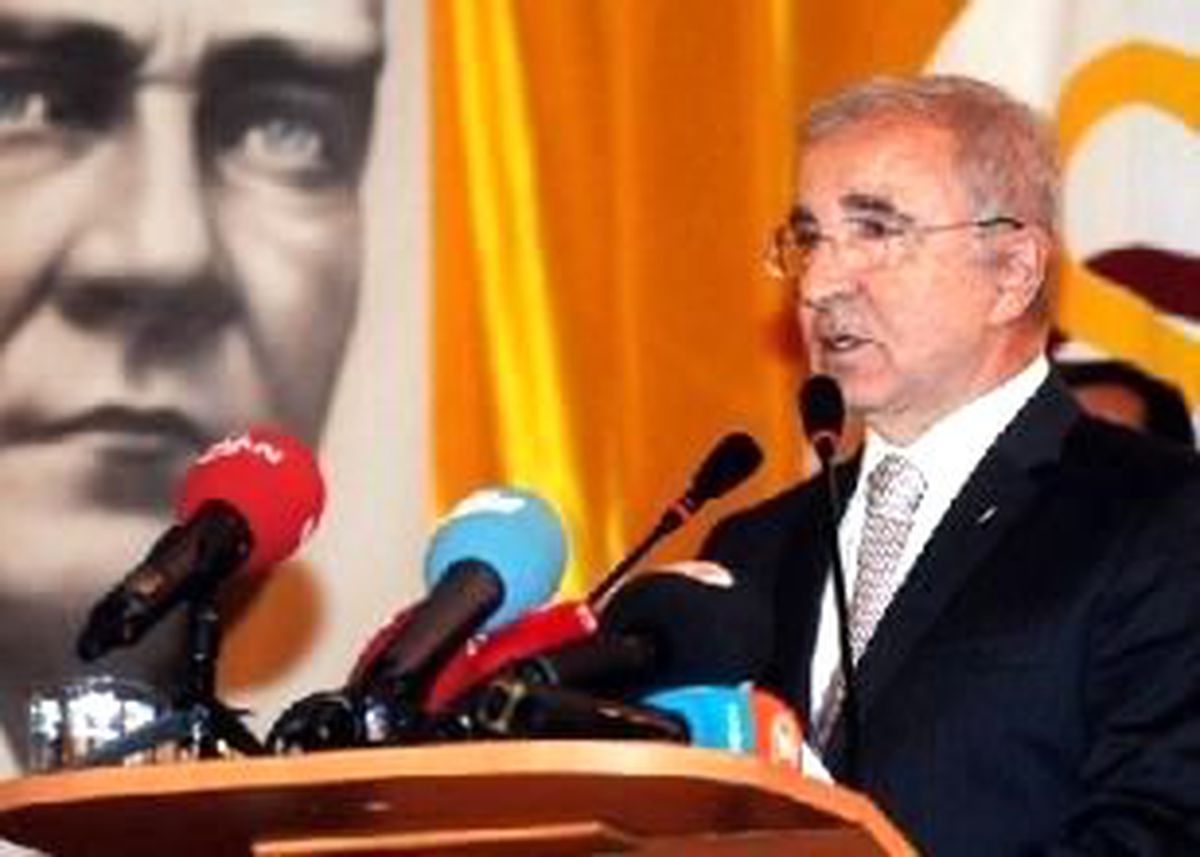 "Kaka Çok Zor"