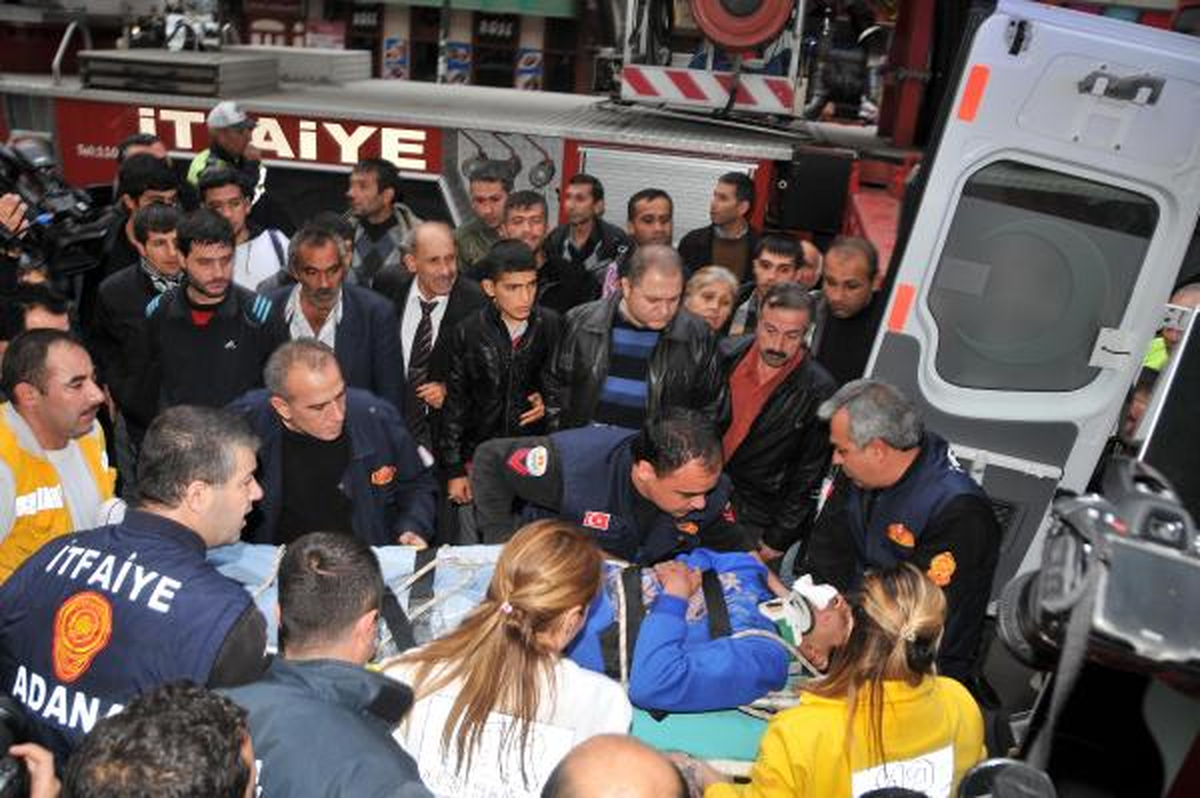 Kız Arkadaşıyla Tartıştı, 8\'inci Kattan Atladı
