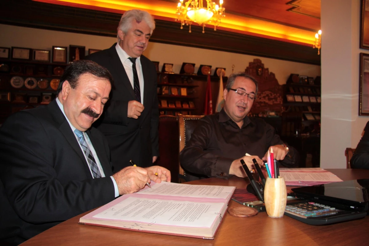 Nevşehir Belediyesi\'nde Sosyal Denge Sözleşmesi İmzalandı