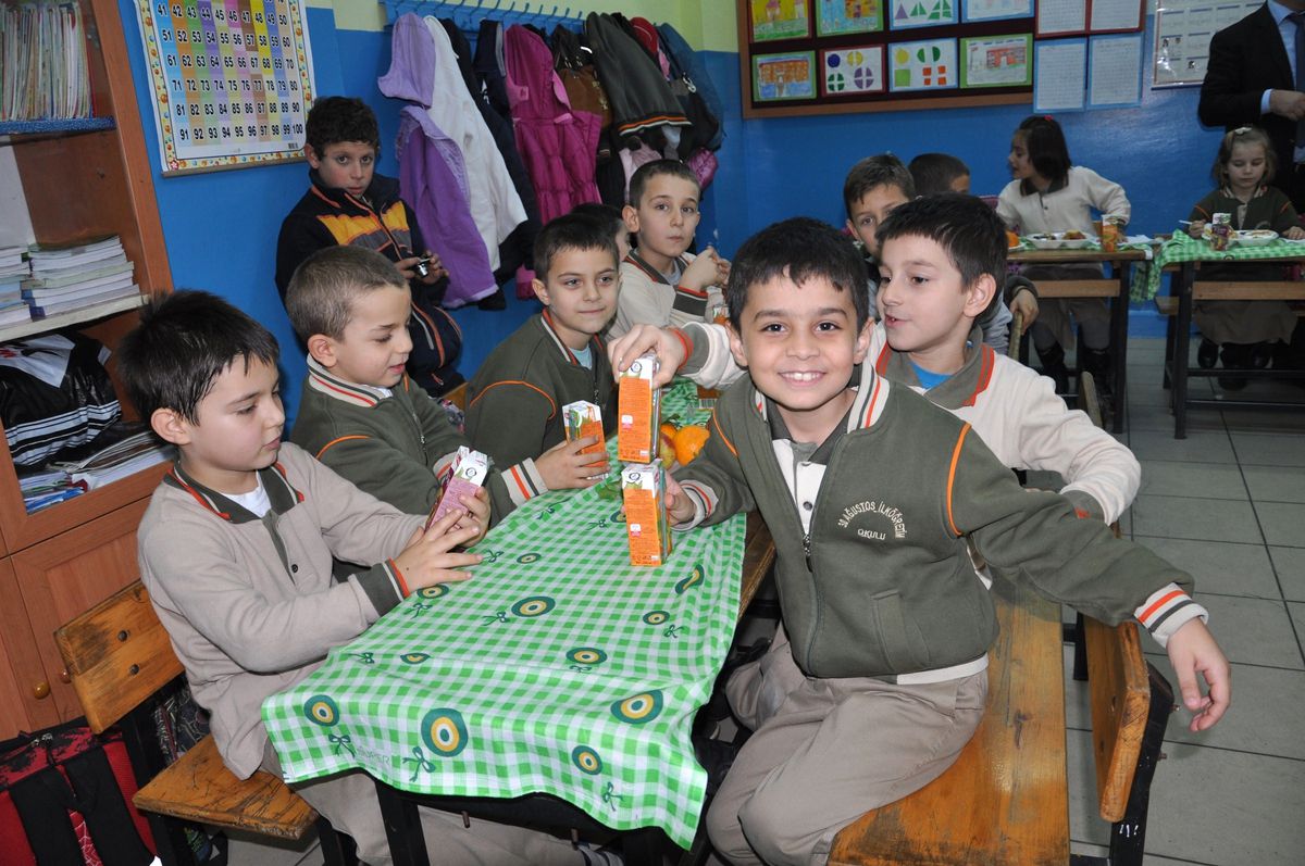Öğrencilerden Yerli Malı Haftası Kutlaması