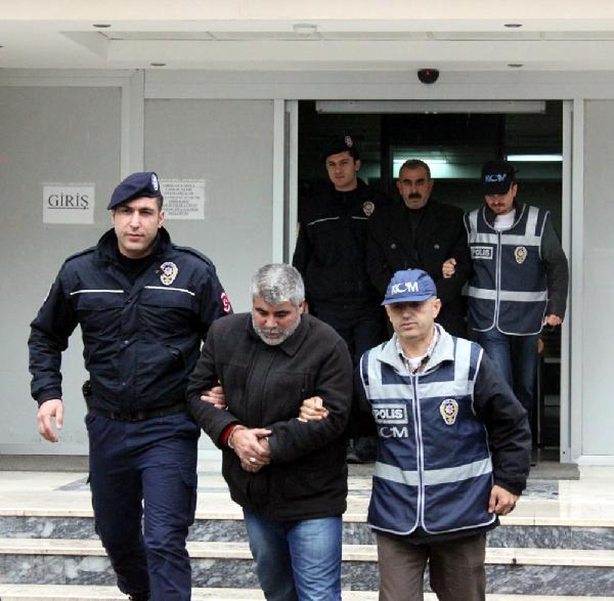 \'Suriye\'den Ucuz Hayvan Getireceğiz\' Diyerek 1 Milyon Lira Dolandırdılar