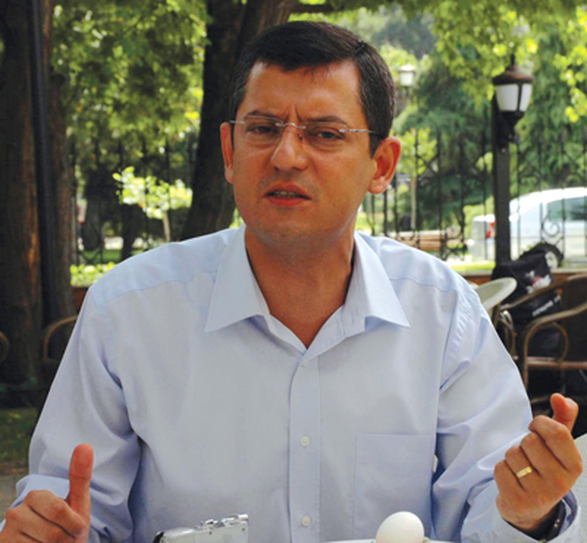 "Bir Tek Siz Ezdiriyorsunuz"