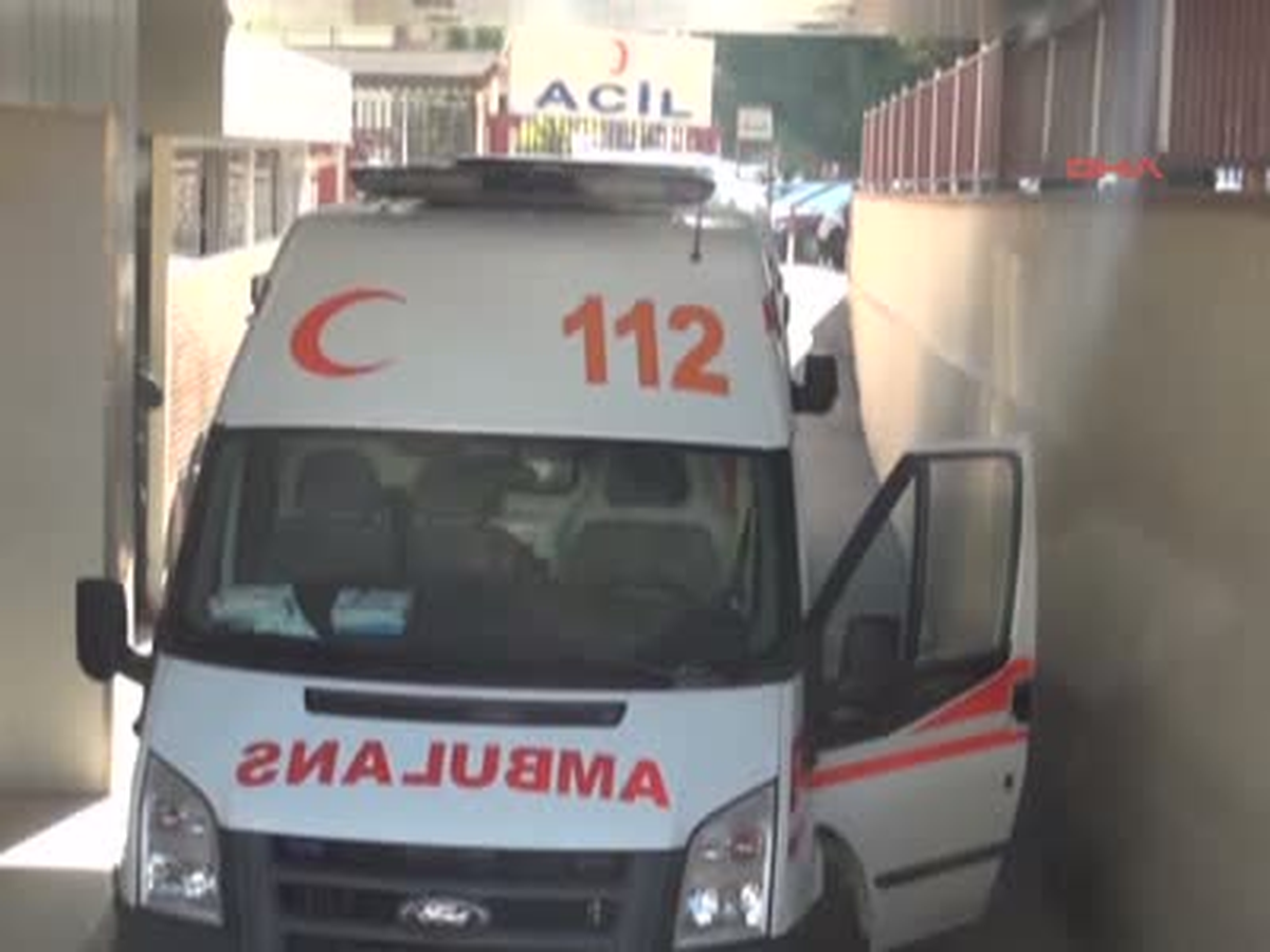 Adıyaman Minibüsün Çarptığı Motosikletli Ağır Yaralandı