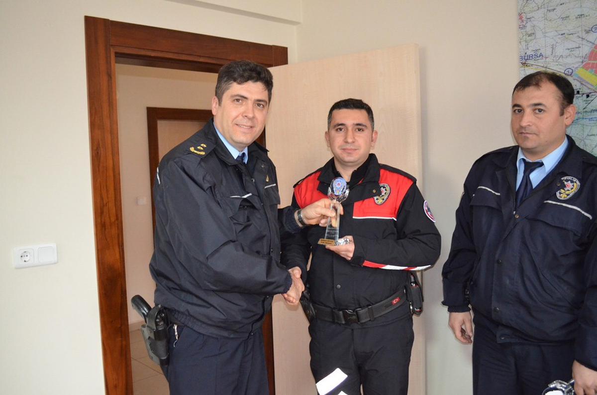 Başarılı Polislere Ödül