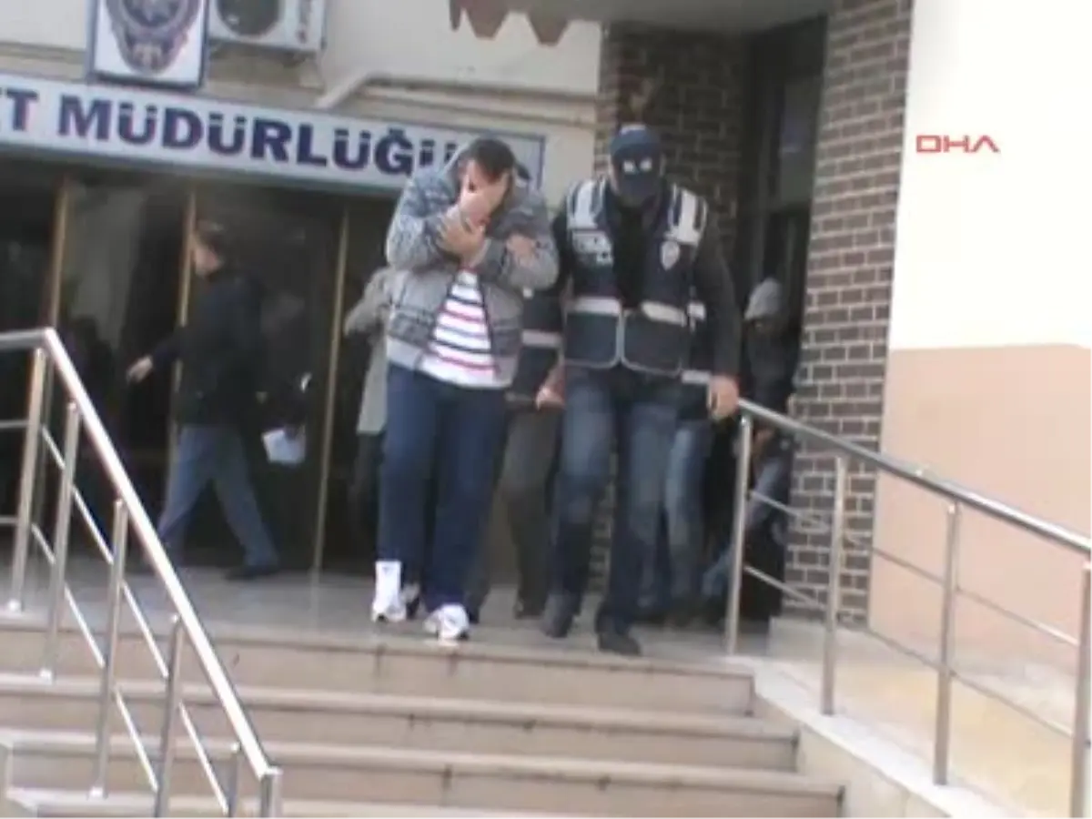 Bursa\'da İşadamlarını Haraca Bağlayan Çeteye Operasyon 22 Gözaltı