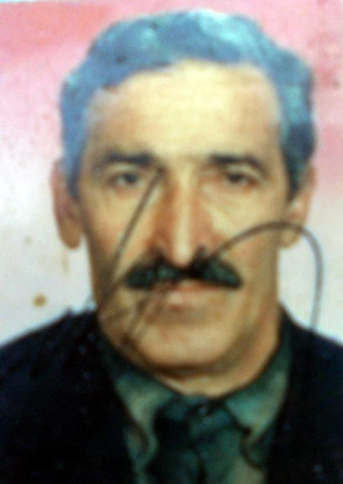 Cenaze Dönüşü, Minibüsün Altında Can Verdi