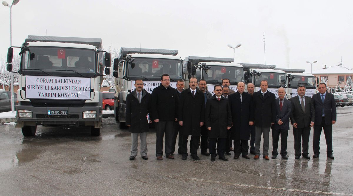 Çorum\'dan Suriye\'ye 5 Kamyon Yardım