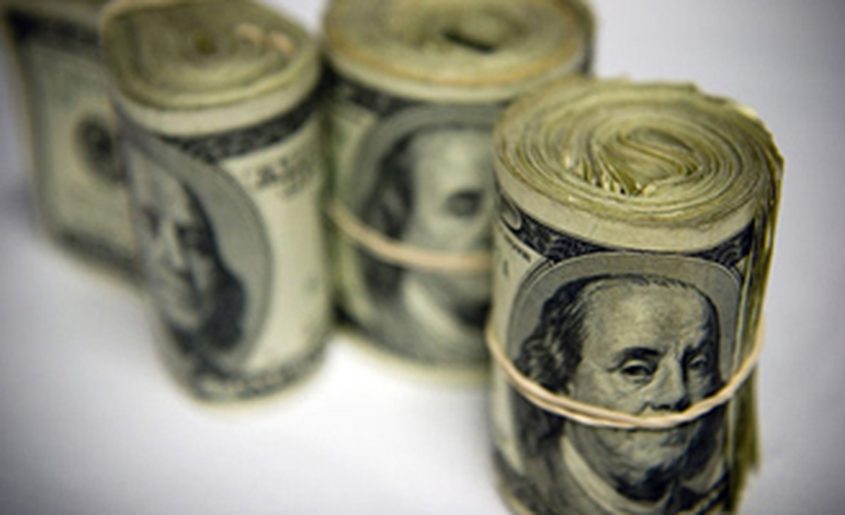 Döviz Rezervleri 100.8 Milyar Dolar