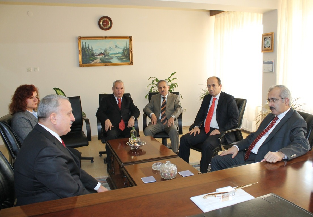 Edirne Valisi Duruer\'den Sgk İl Müdürüne Ziyaret
