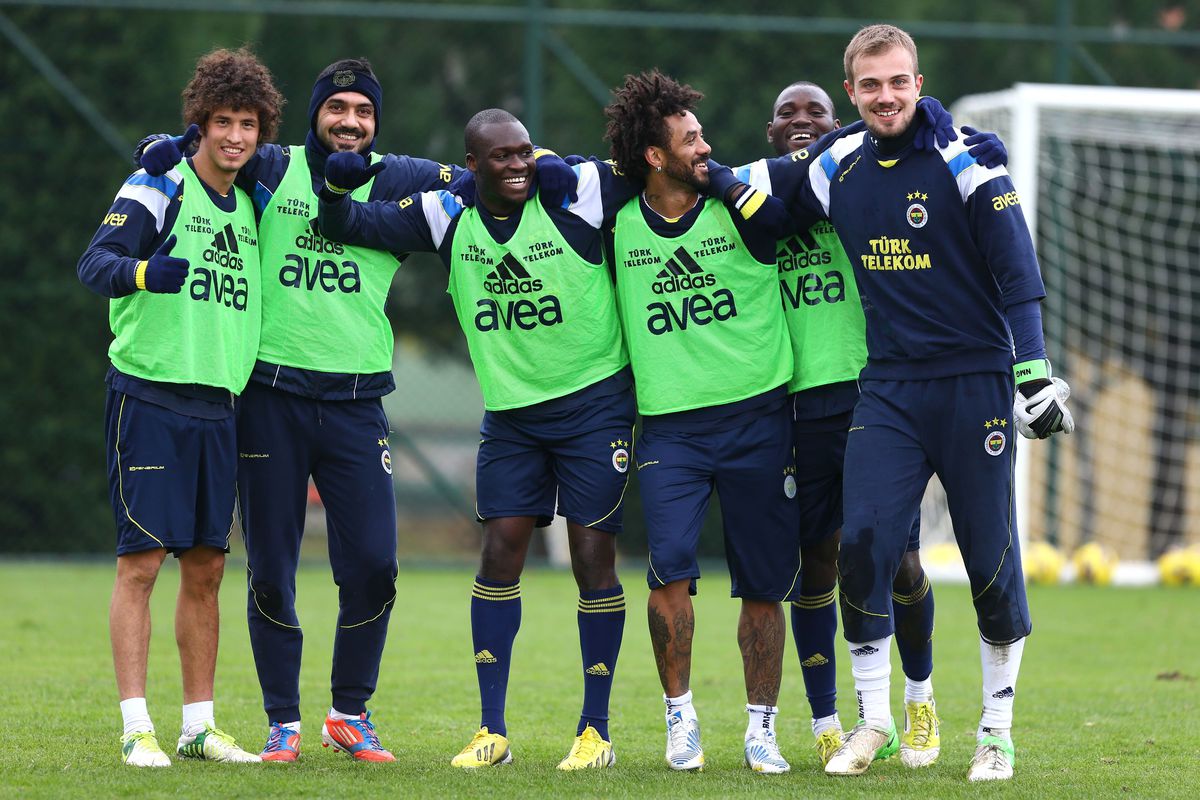 Fenerbahçe\'de Derbi Hazırlıkları Devam Ediyor