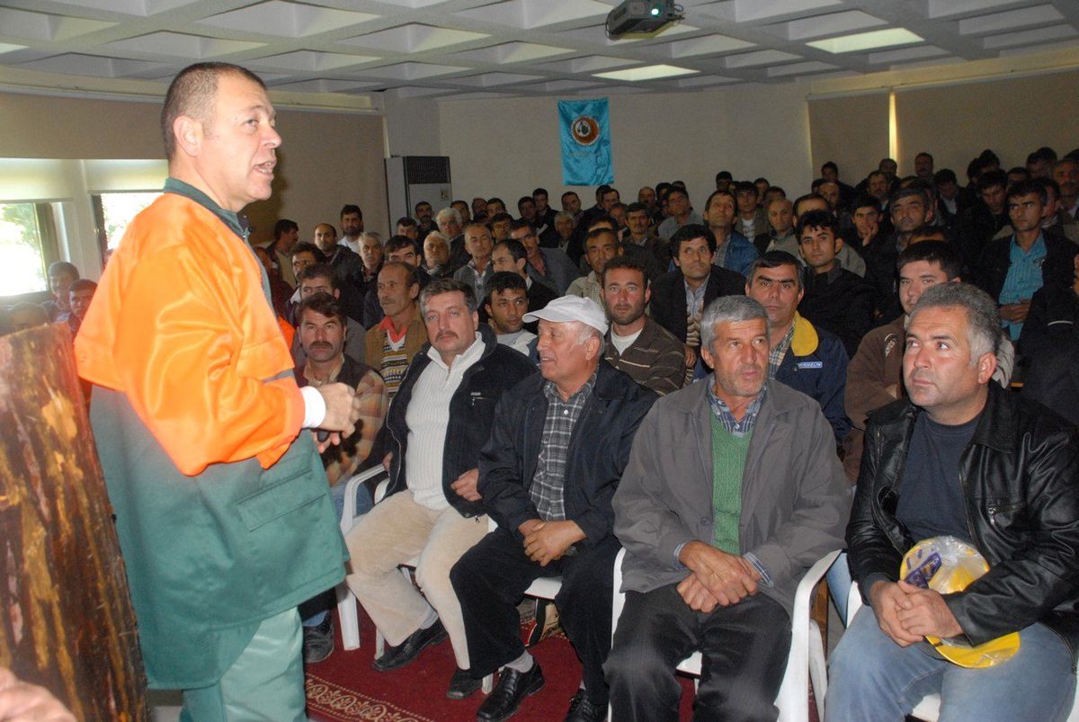 Fethiye\'de \'Üretim Teknikleri ve İş Güvenliği\' Semineri
