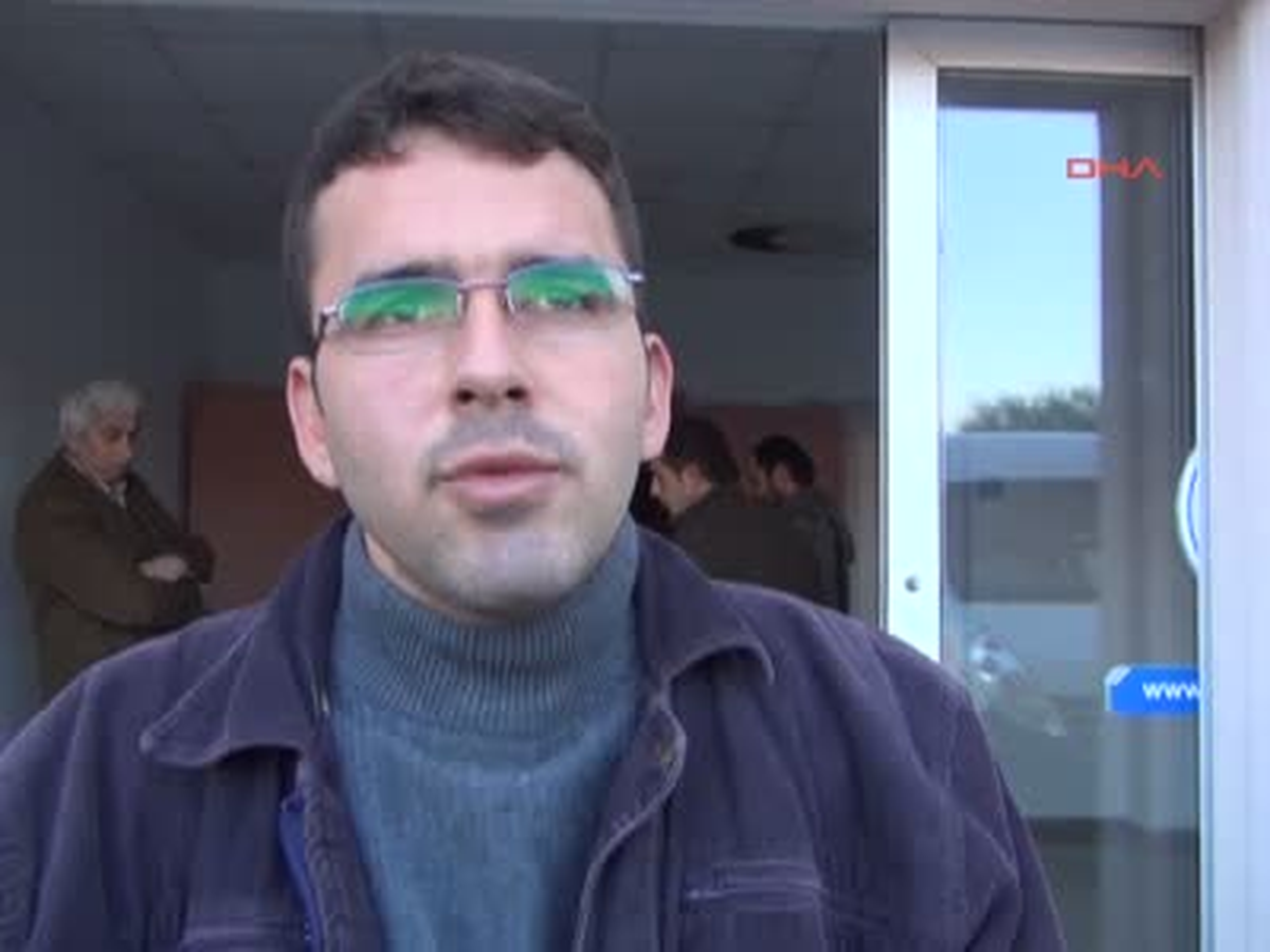 Üzerine Düşen Buzdolabının Altında Öldü