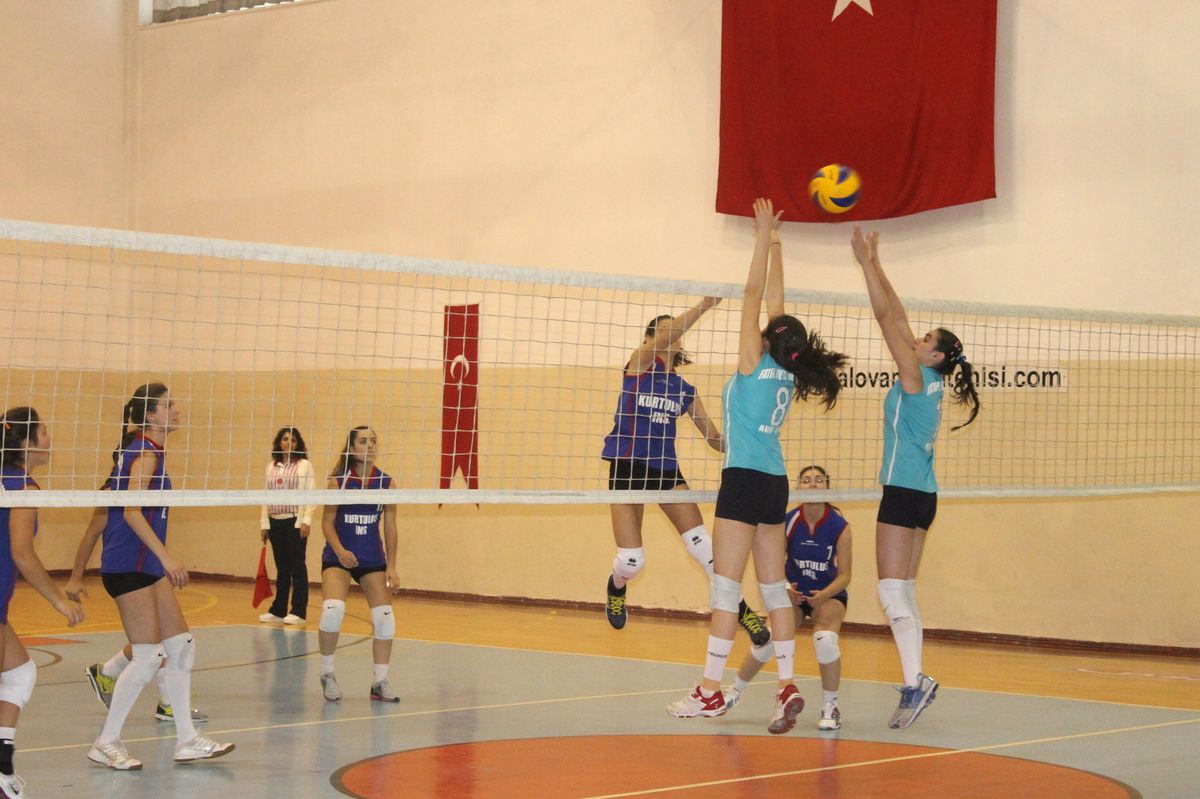 Filenin Sultanları Sahne Aldı