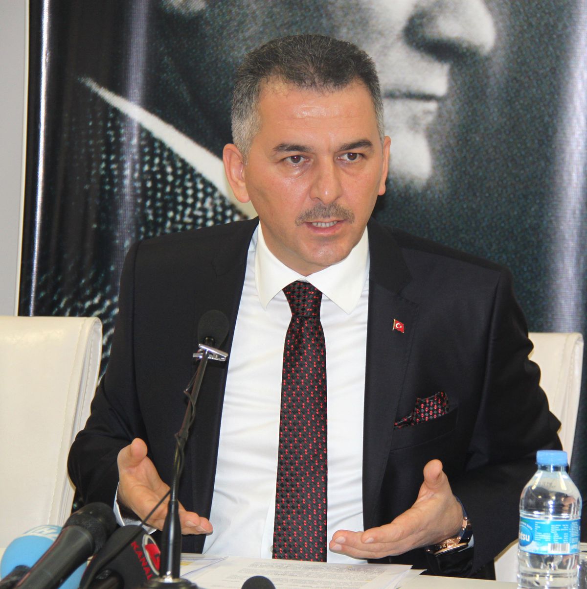 "Terbiye Sınırlarını Zorluyorsun!"