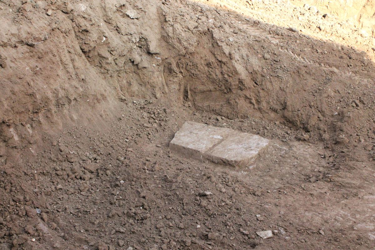 Hastane İnşaatından Tarihi Mezar Çıktı