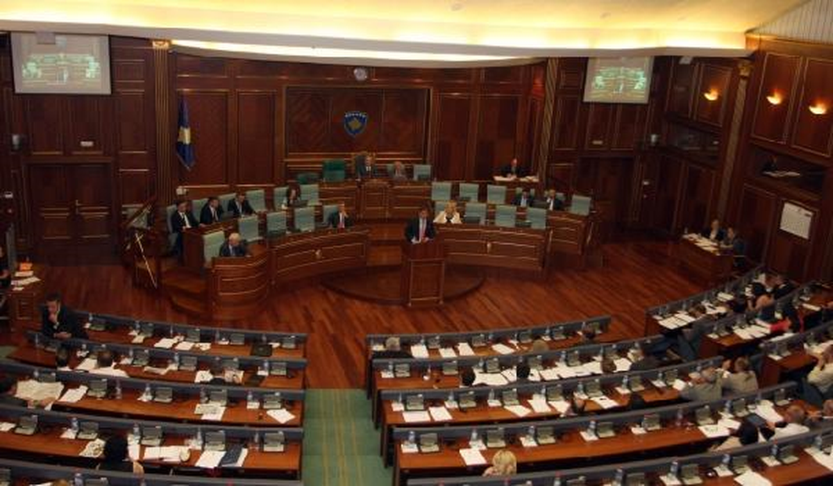 Kosova Meclisinde 2013 Bütçe Yasası Onaylandı