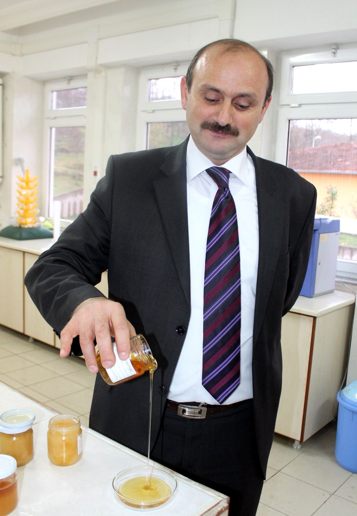 Müdür Konak\'tan \'Gerçek Bal\' Değerlendirmesi