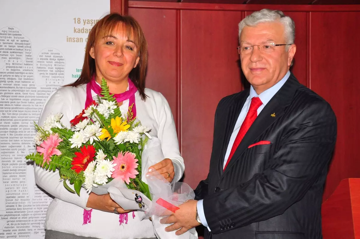 Öğretmenlere Vatandaşlık Semineri