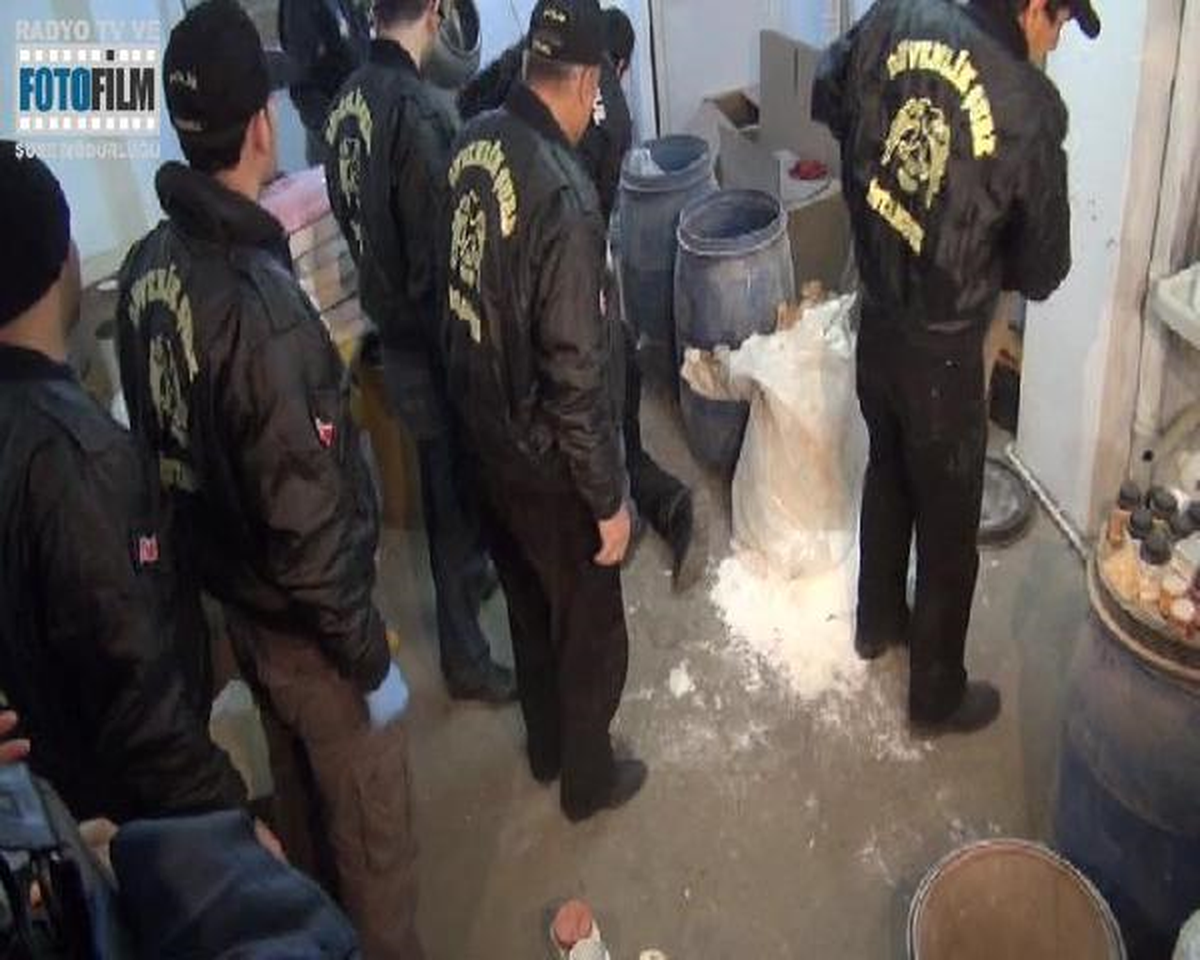 Polis Kamerasından Sahte İlaç Operasyonu