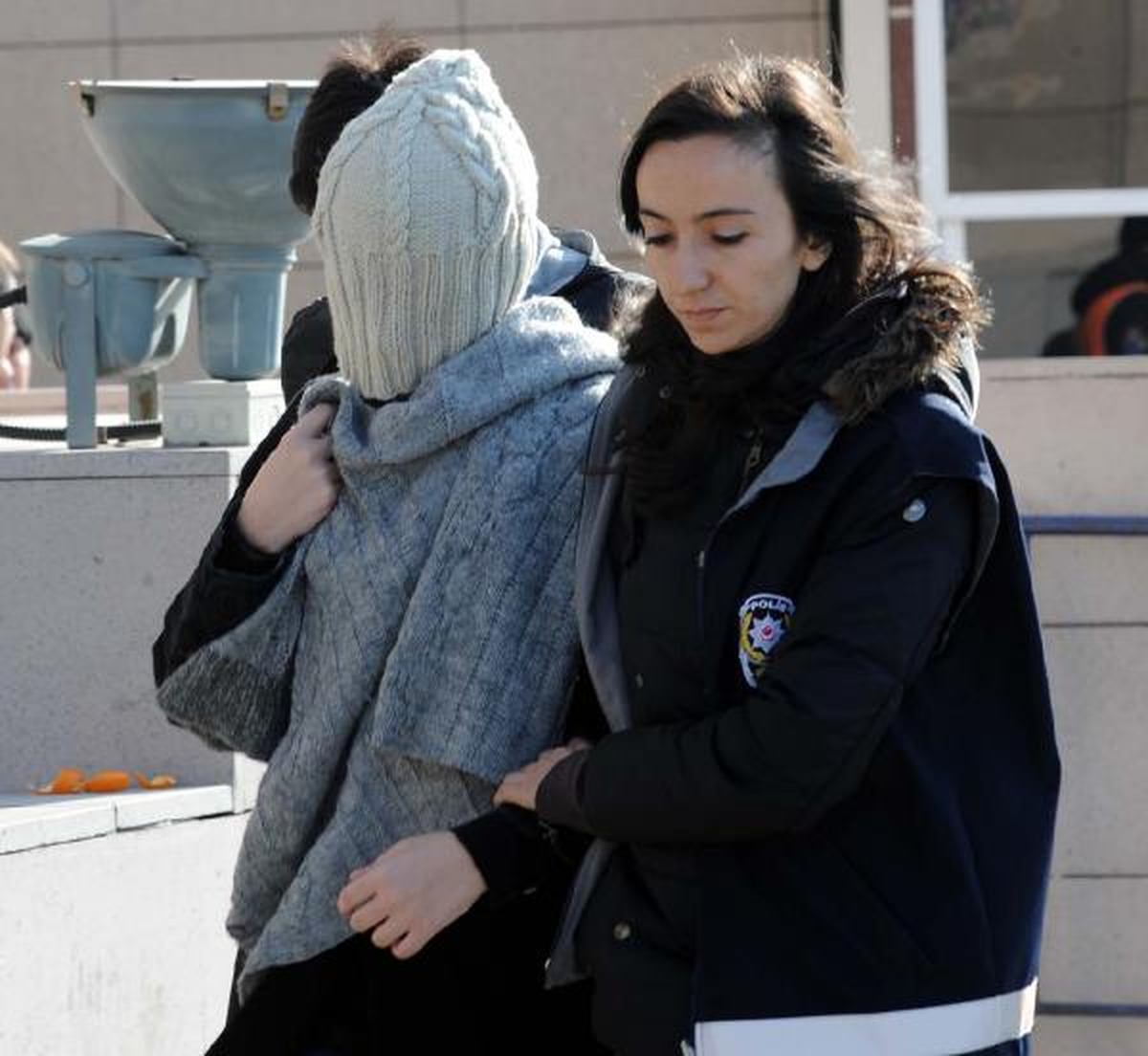 Psikolojik Tedaviden Sonra Adliyeye Çıkarıldı