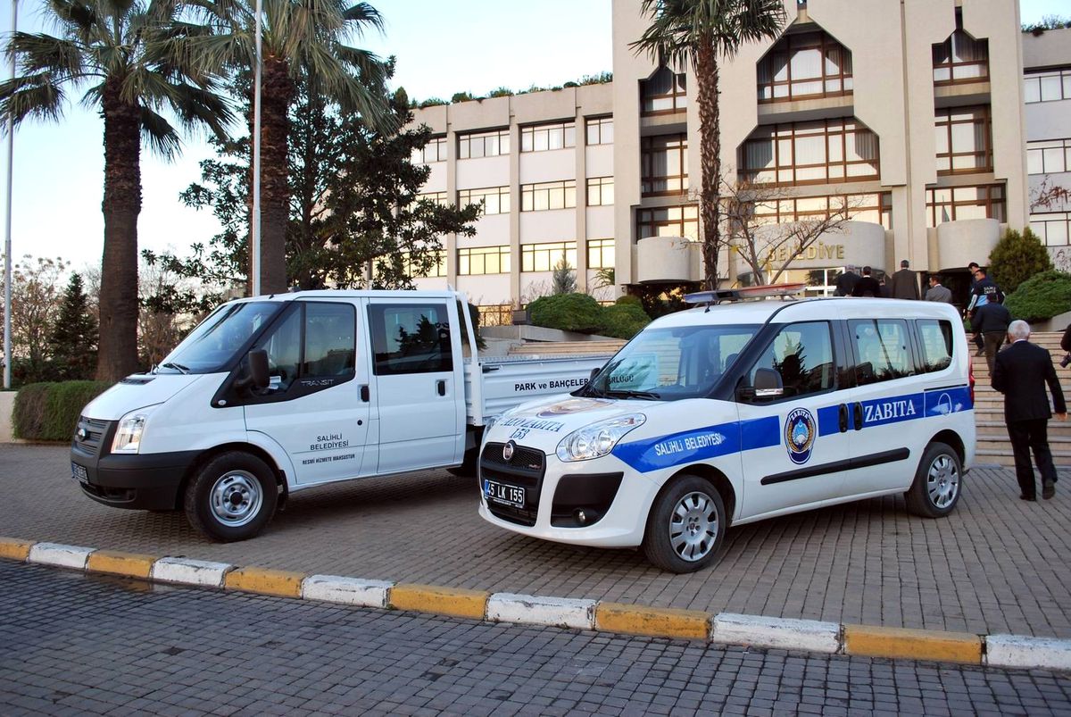 Salihli Belediyesi\'ne Yeni Araç Takviyesi