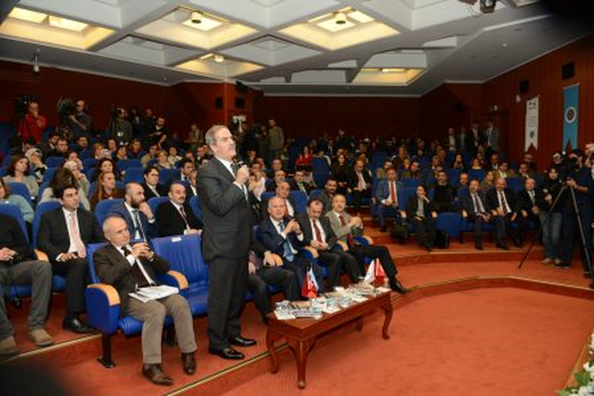 "Türkiye\'nin En Önemli Meselesi Kentsel Dönüşümdür"