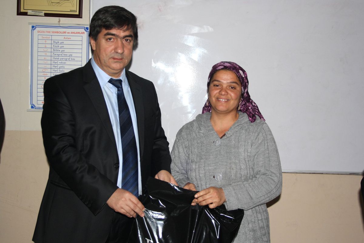 Vize Belediyesi\'nden Öğrencilere Yardım