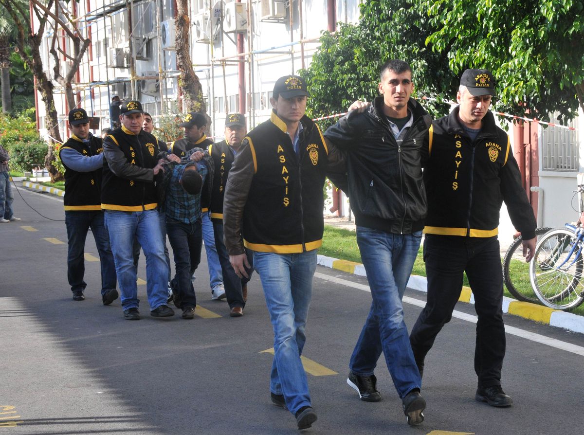 3 Hırsız Yakalandı 15 Olay Aydınlandı