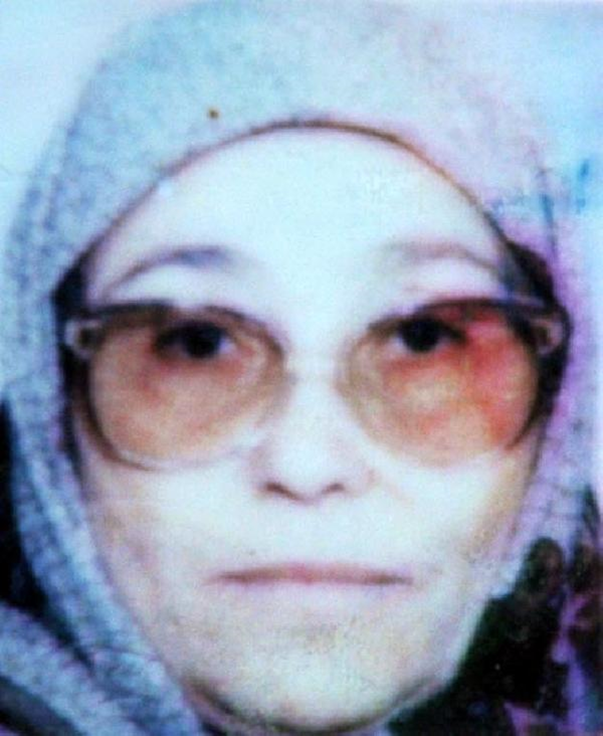 Acılara Dayanamadı