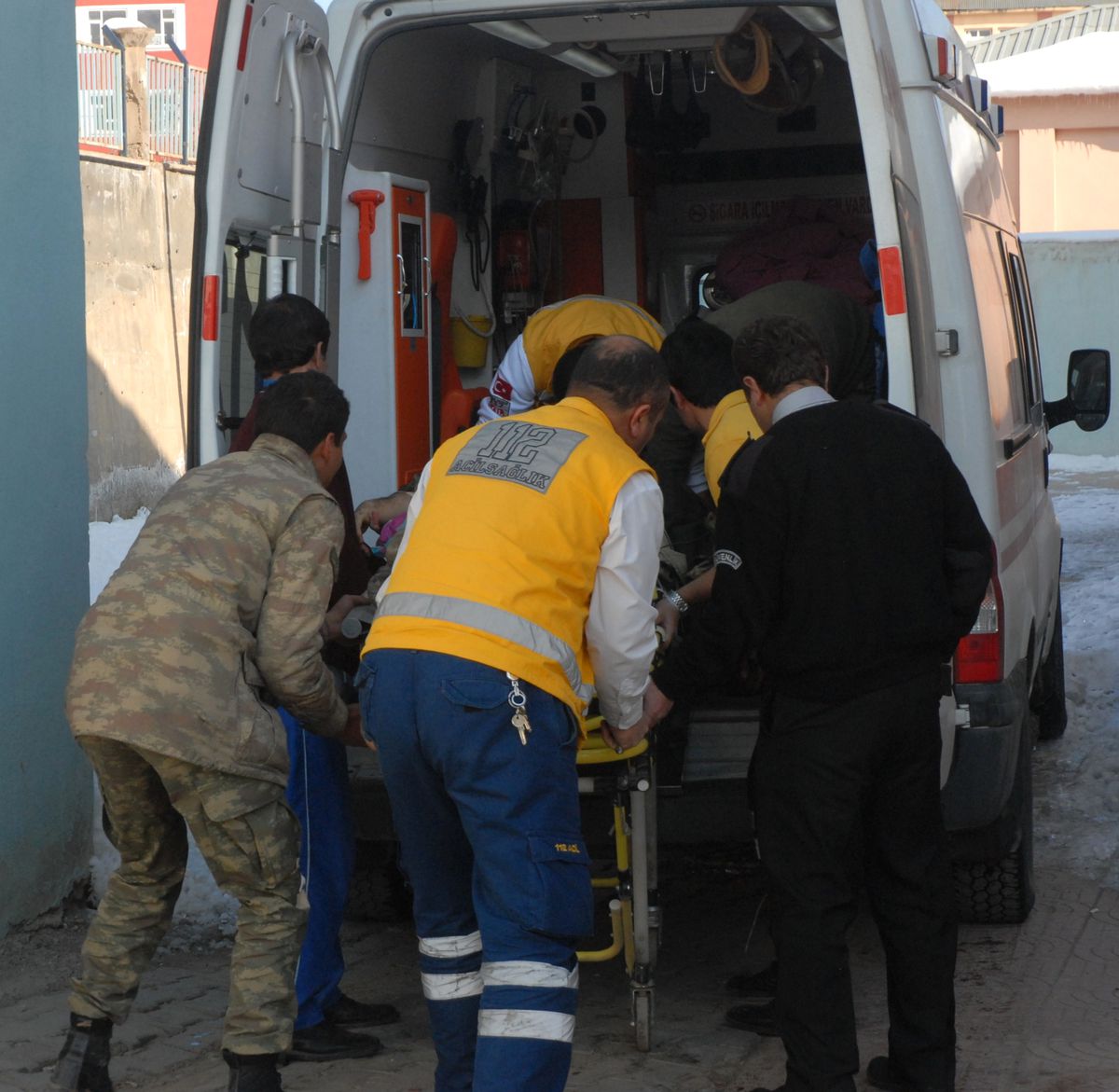 Başkale\'de Asker İntiharı