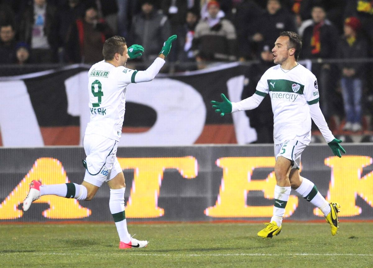 Bursaspor\'da Ferhat ve Belluschi Sevinci
