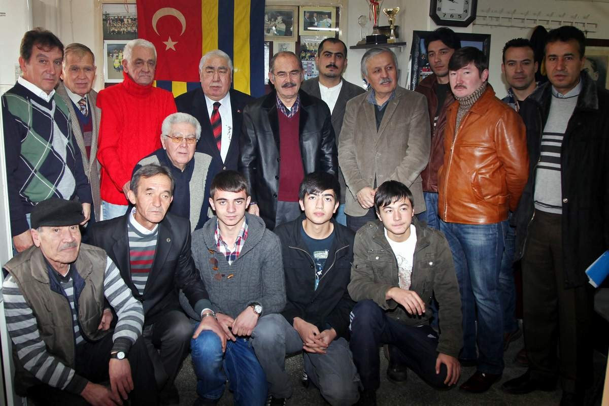 Büyükerşen\'den Amatör Spor Kulüplerine Ziyaret