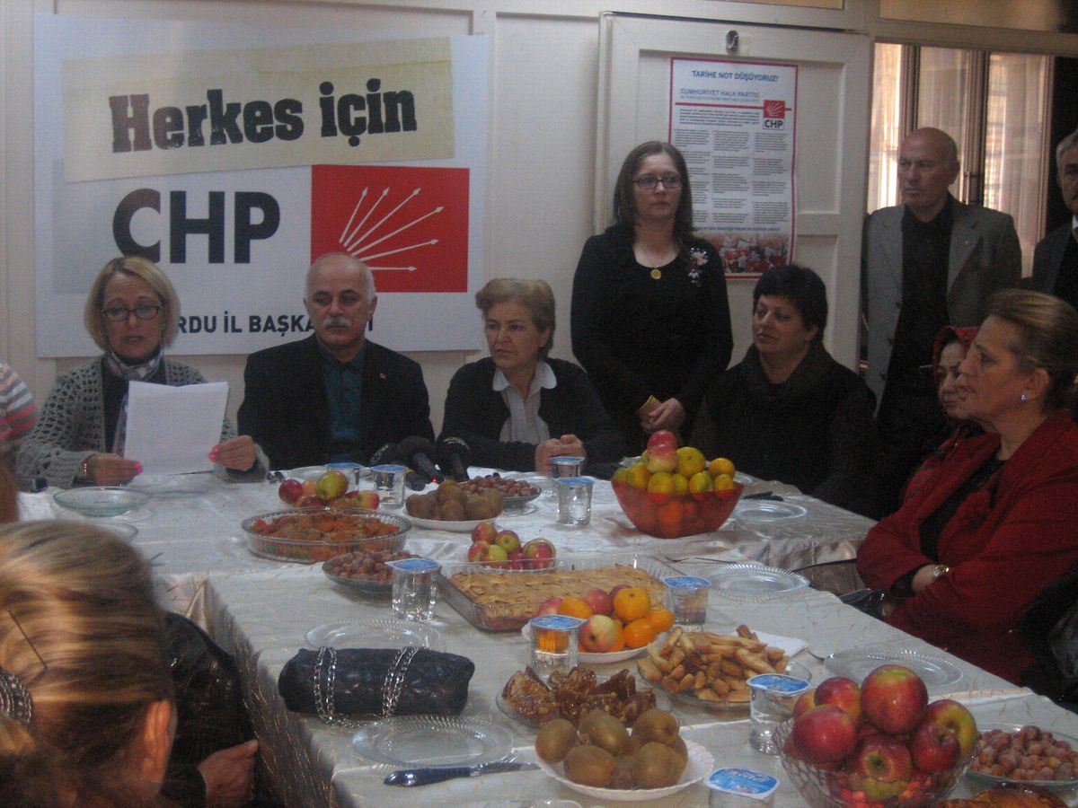 CHP\'li Kadınlar \'Yerli Malı\' Haftasını Kutladı