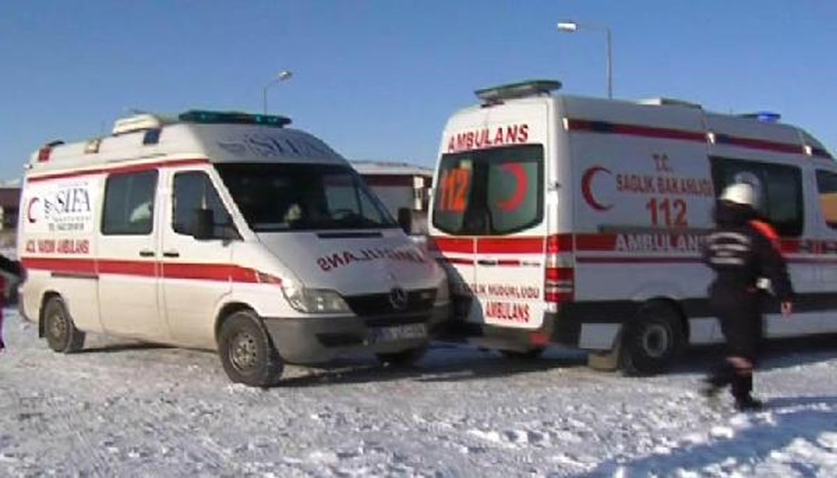 Deprem Tatbikatında Ambulans Kaza Yaptı