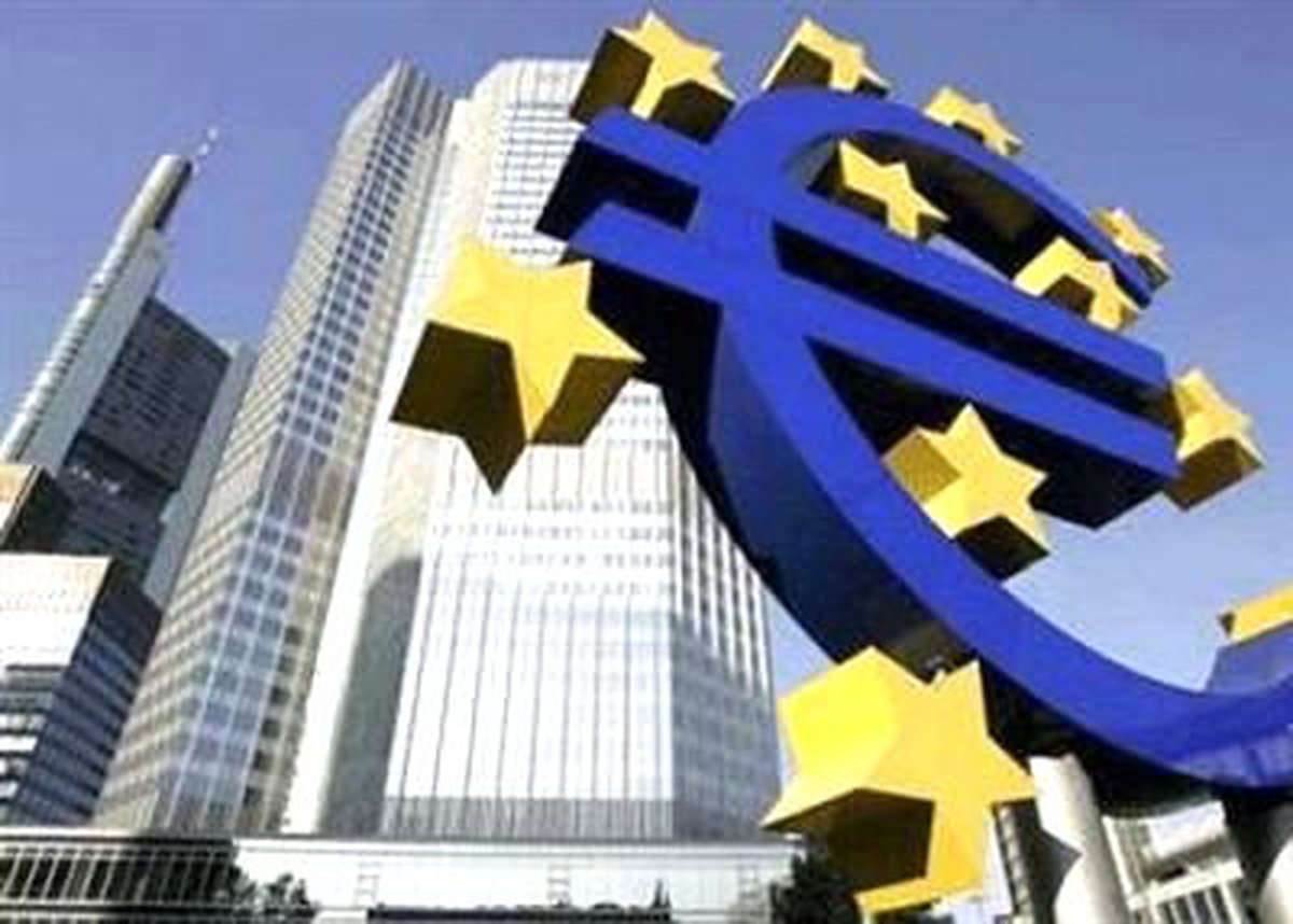 Euro Bölgesi Alarm Veriyor