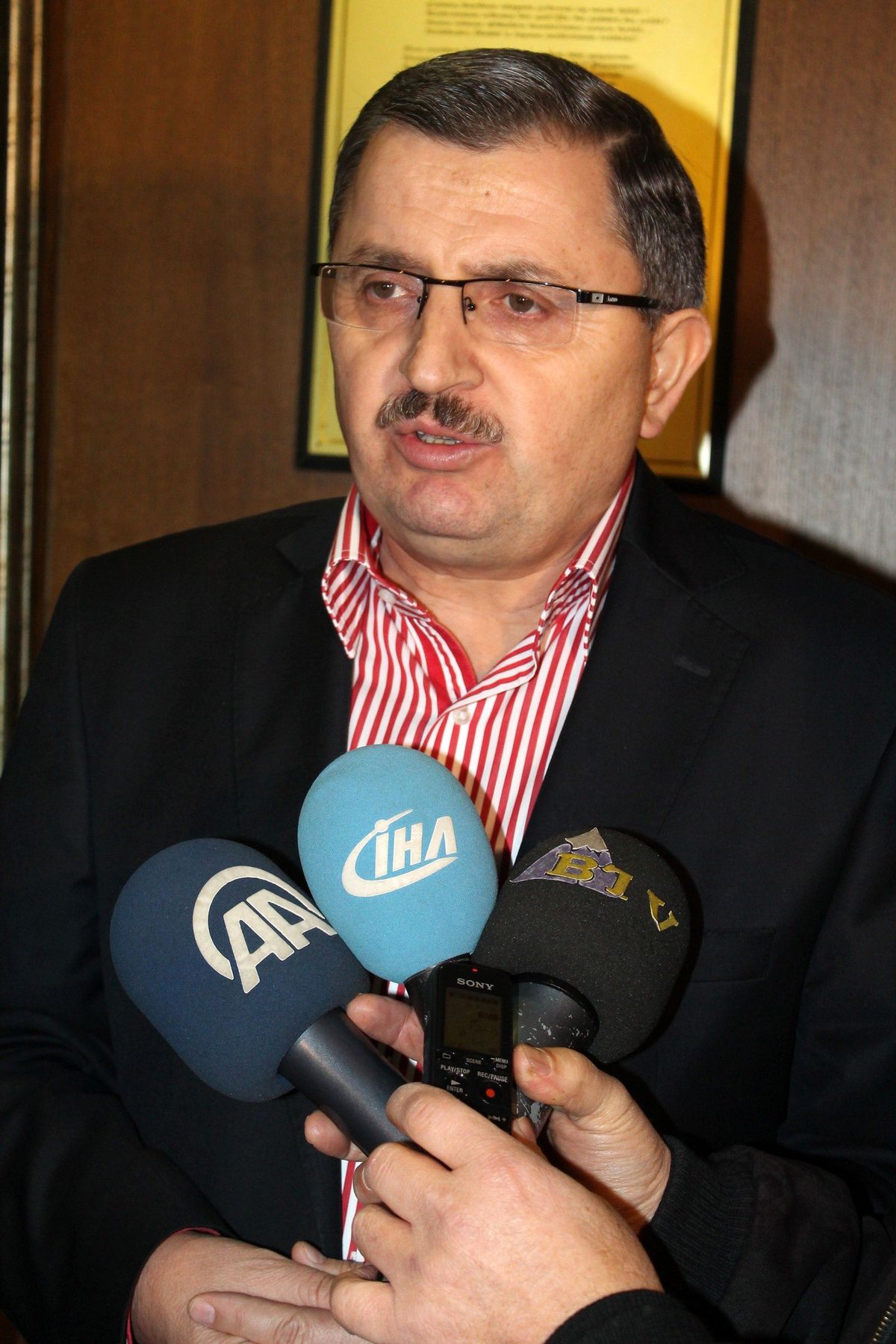 Gündoğdu, ABD\'deki Kanlı Saldırıyı Değerlendirdi
