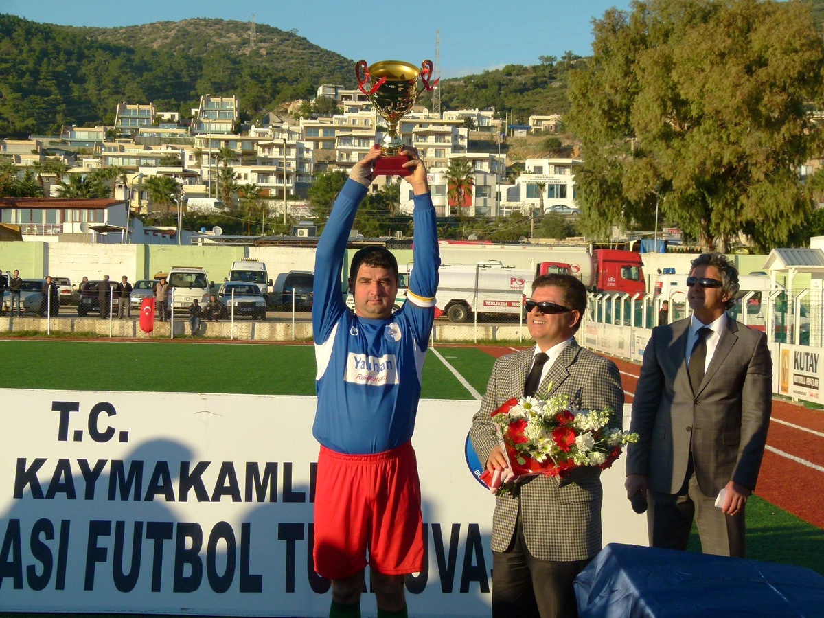 Kaymakamlık Kupasını Yalıbelediyespor Kazandı