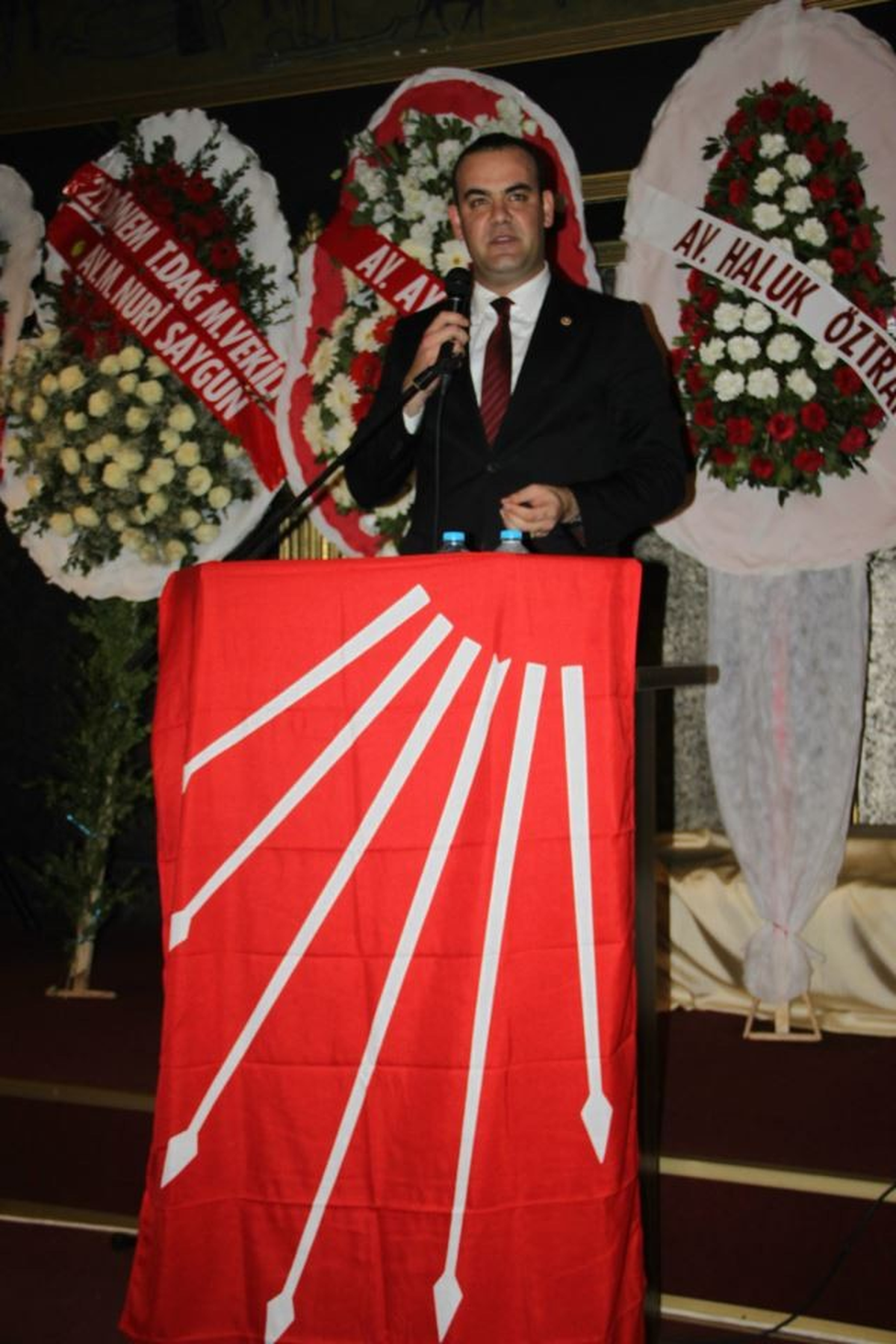 Milletvekili Köprülü, Bakan Yıldız\'a Elektrikleri Kesilen Camileri Sordu