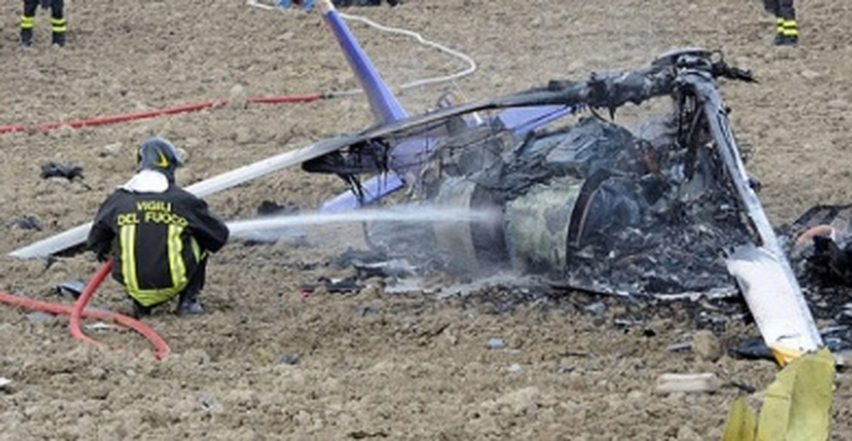 Nijerya\'da Düşen Helikopter