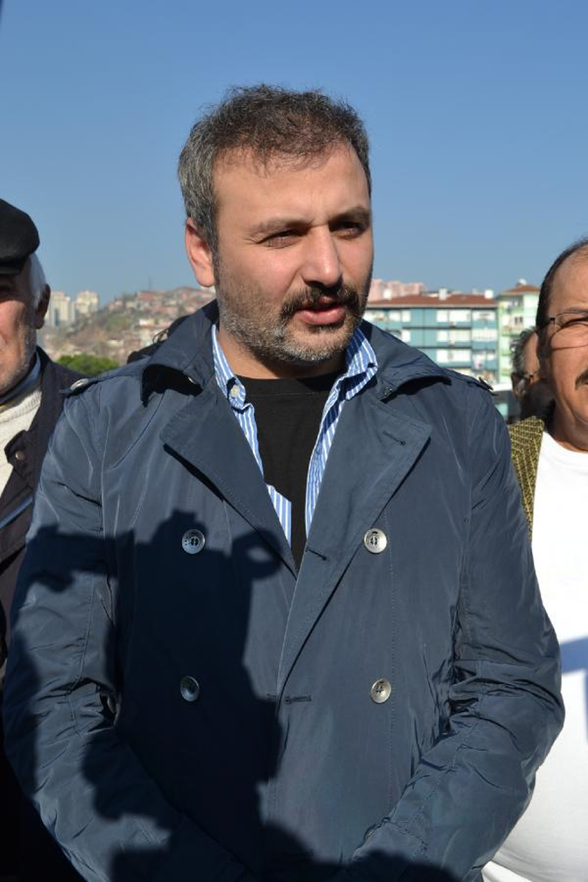 Sadece 25 Kişi Gelince \'Bir Zamanlı Osmanlı\' Dizisi İçin Planlanan Yürüyüş İptal Edildi