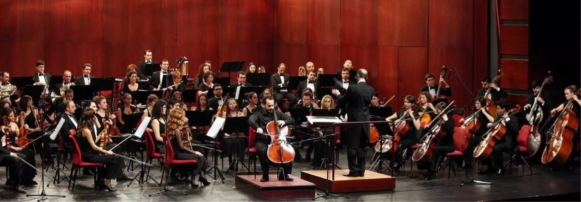 Senfoni Orkestrası'ndan Müzik Ziyafeti