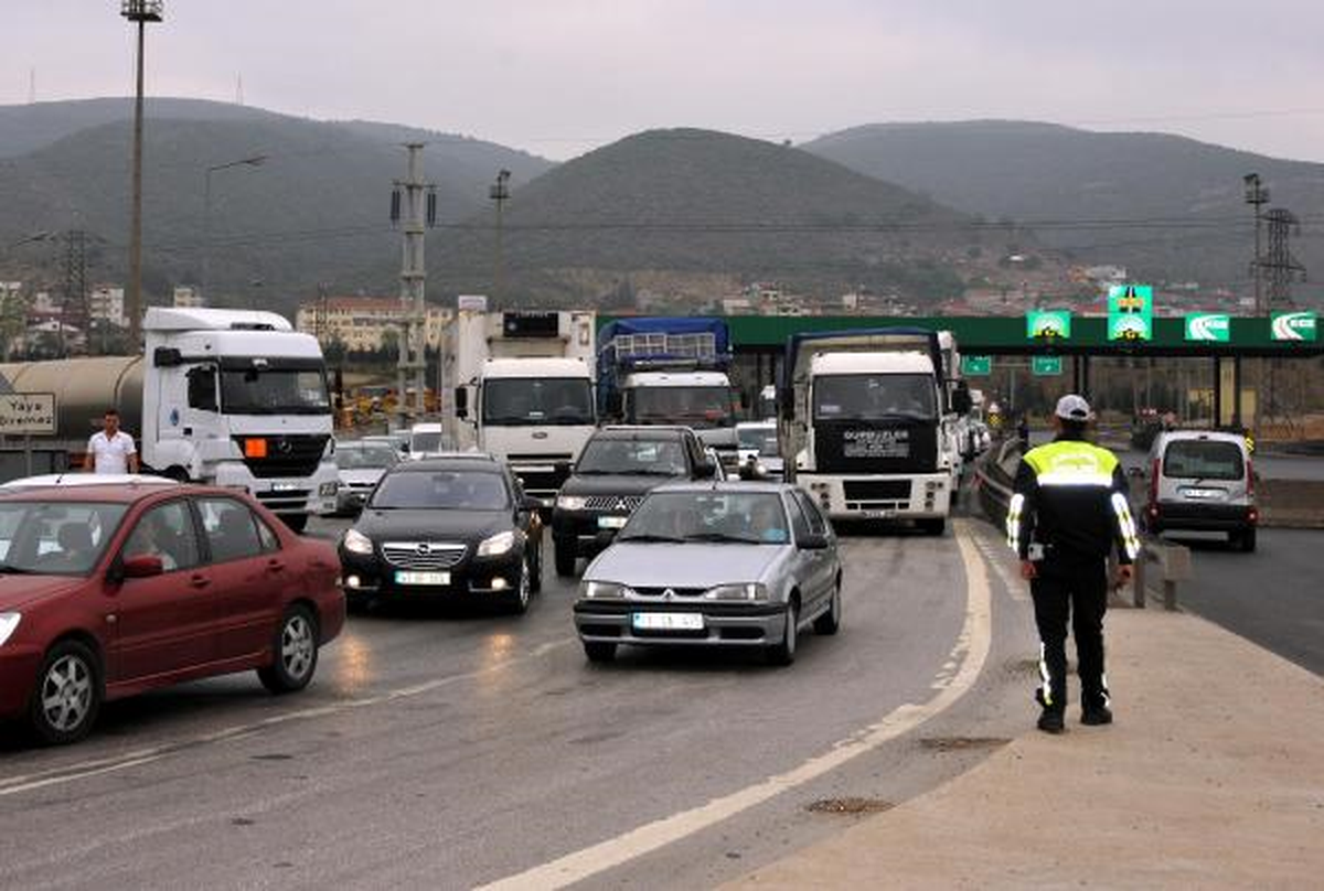 TEM Dilovası Geçişi Kapanacak