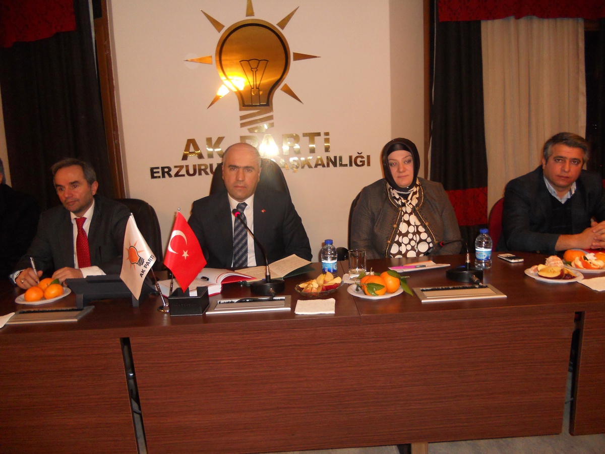 AK Parti Erzurum Teşkilatında İstişare Toplantısı