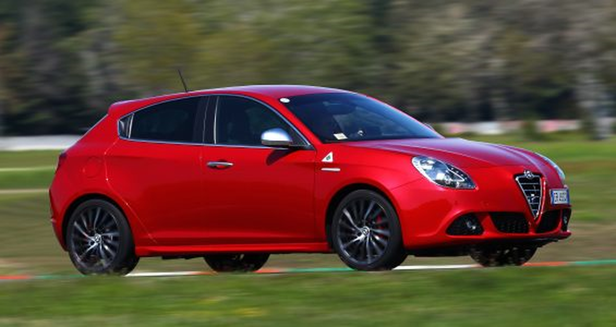 Ayda 834 TL\'ye Alfa Romeo Sahibi Olma Fırsatı