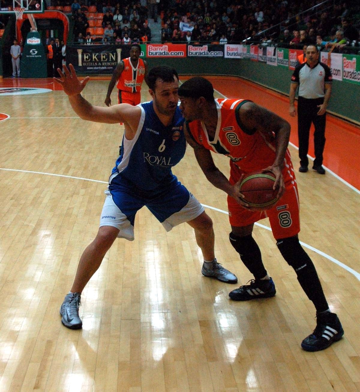 Banvit-Royal Halı Gaziantep Büyükşehir : 95-81