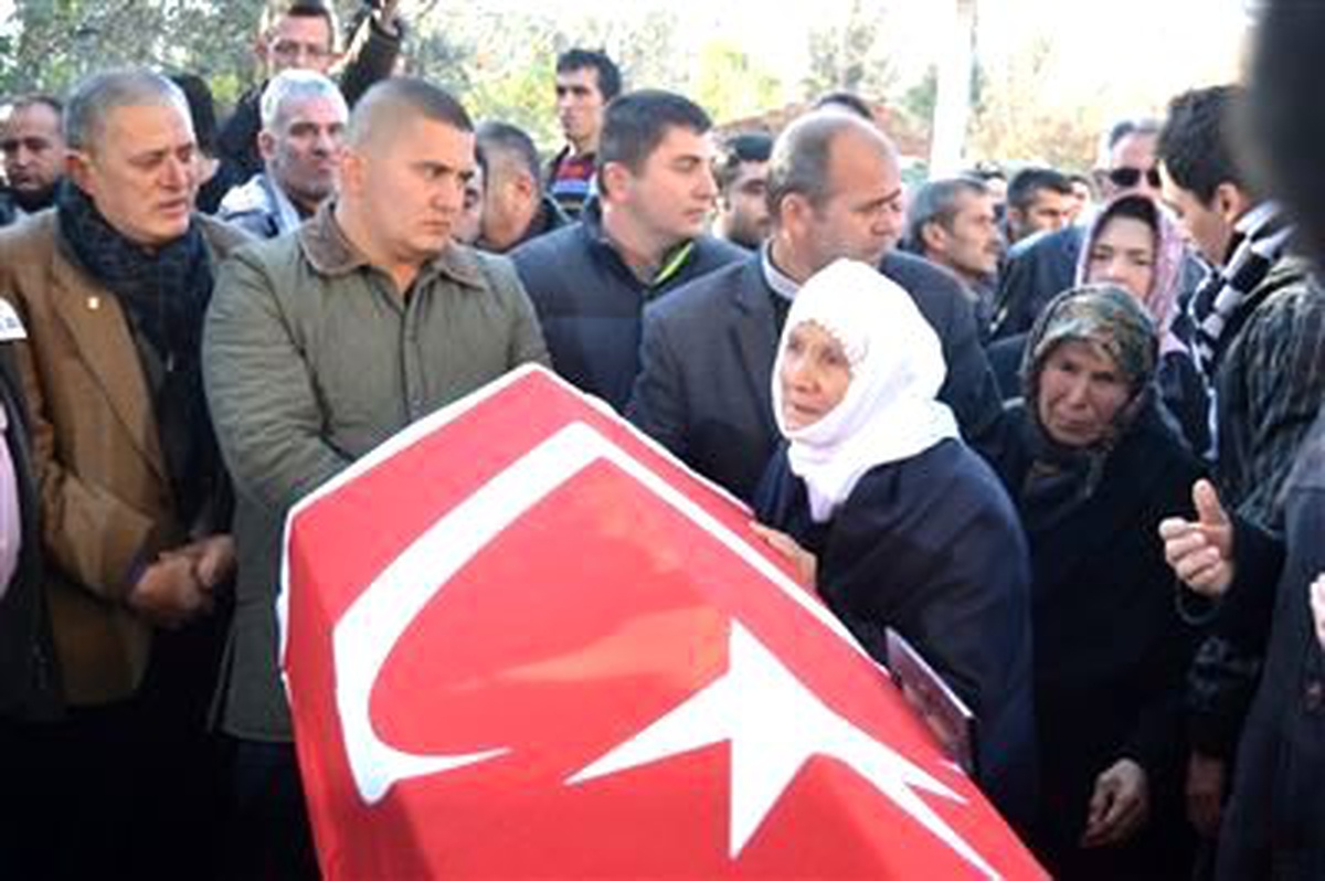 Denizci Mehmet Genç Son Yolculuğuna Uğurlandı