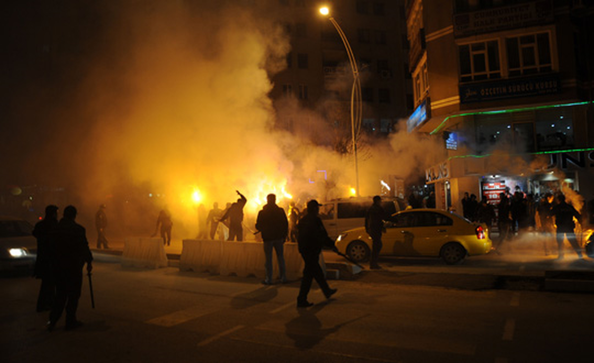 Derbi Maç Öncesi Gerginlik