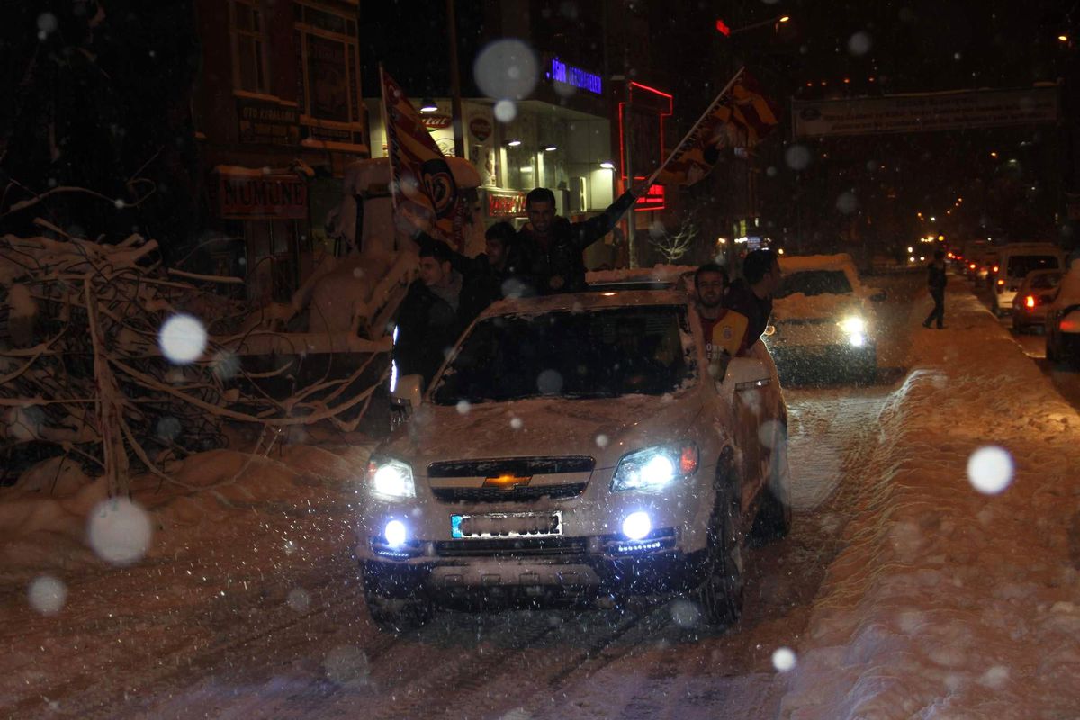 Derbi Maçının Ardından Kavga Çıktı