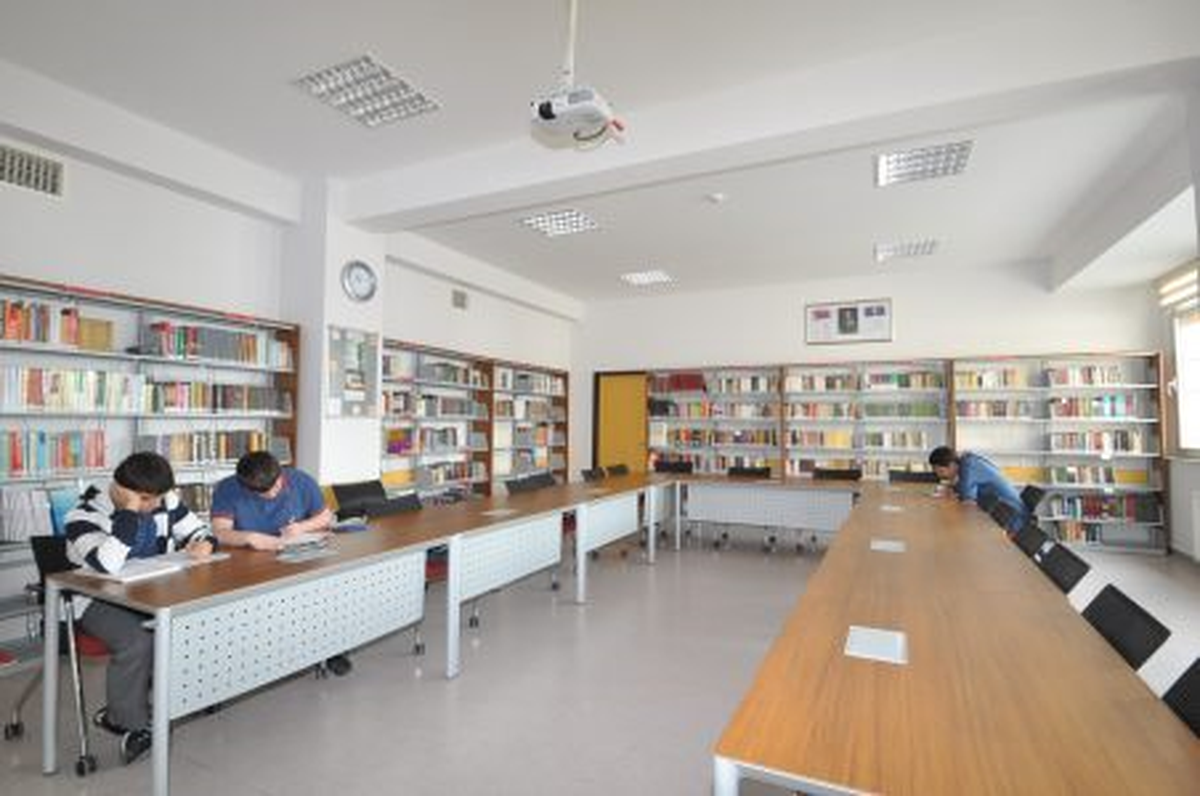 Gençler Mühendis ya da Doktor Olmak İstiyor