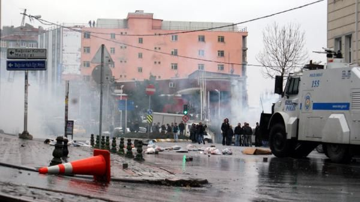 İzinsiz Konsere Polis Müdahalesi